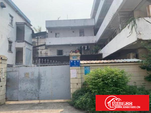 村委厂房，位于深汕路旁，交通便利，地理位置好，