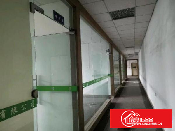 沙井和一好万年附近楼上2100平方厂房出租