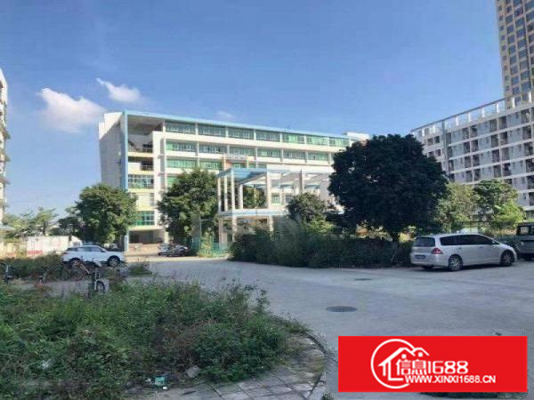 坪山深汕路口新出一楼500平米适合，加.工设备