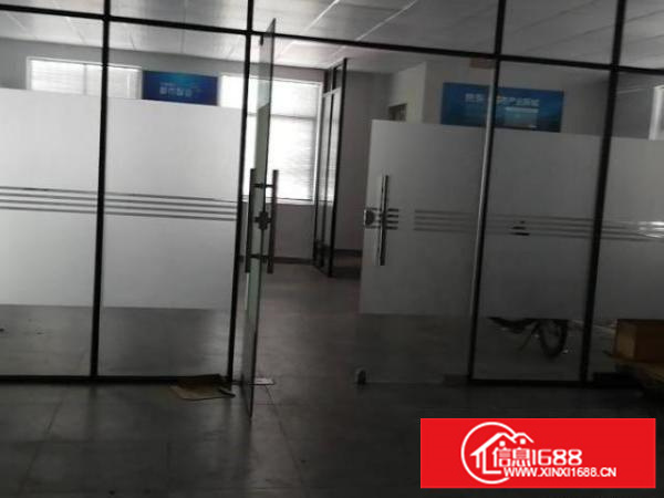 本栋厂房分租，一楼210平左右，可办公，仓库，小工厂都可以