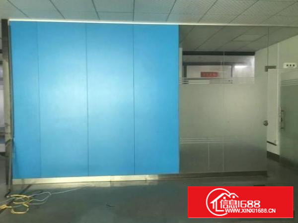 石岩汽车站附近3楼506平精装修厂房出租