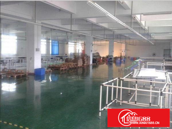 业主直租坂田一楼厂房1200平，水电齐全，无转让费用