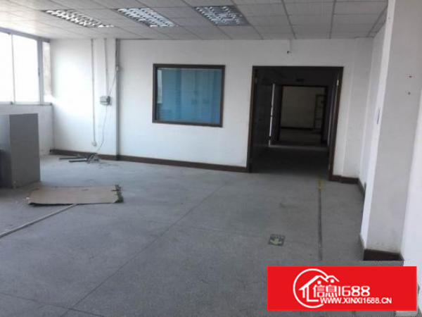 横岗地铁站附近2200平1楼厂房出租可分租