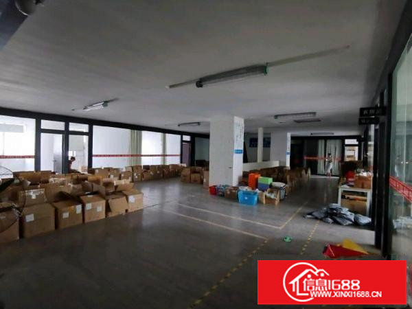 横岗中心带电梯700平米厂房无中介费转租