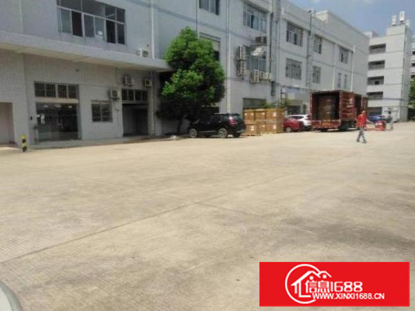 松岗花果山社区出租一楼350平厂房带现成装修