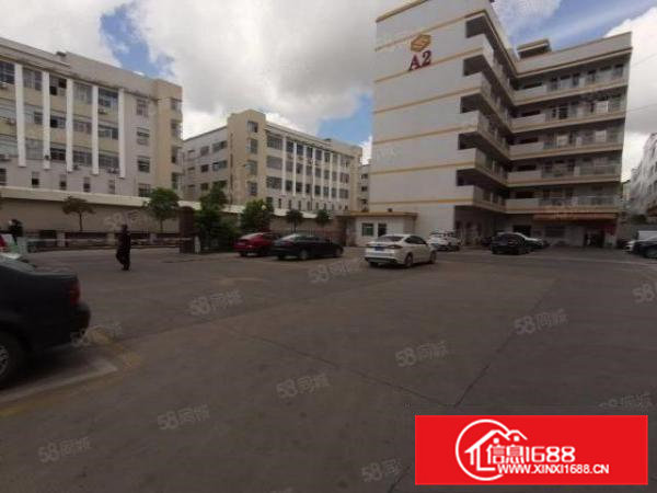 凤岗宏盈工业区厂房出租1200平方带装修超大空地可分租