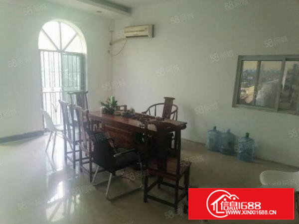 带办公室装修和家具，500平实际面积出租