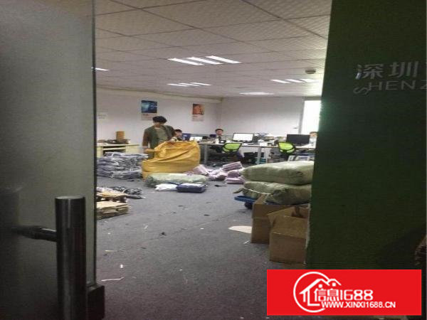 杨美地铁站附近正规工业区400平方厂房出租