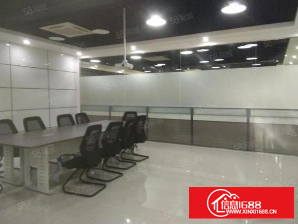 凤岗金凤凰厂房出租1000平方精装修水电齐全空地超大随意分租