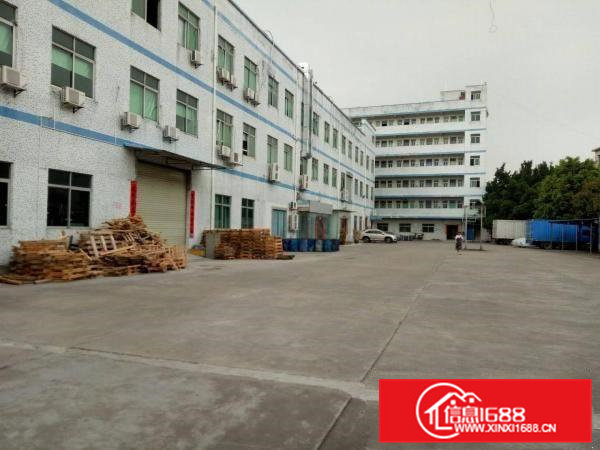 油甘埔工业区新出楼上930平米，现成装修带电梯出租