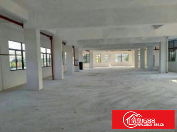 高埗标准厂房一楼1000平方，办公室3间，现成水电，宿舍按需