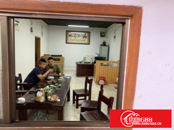 地理位置好，送五间宿舍。