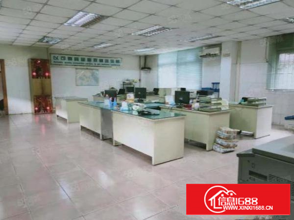 凤岗电商厂房出租单层3000平标配3吨货梯2台高速出口附近