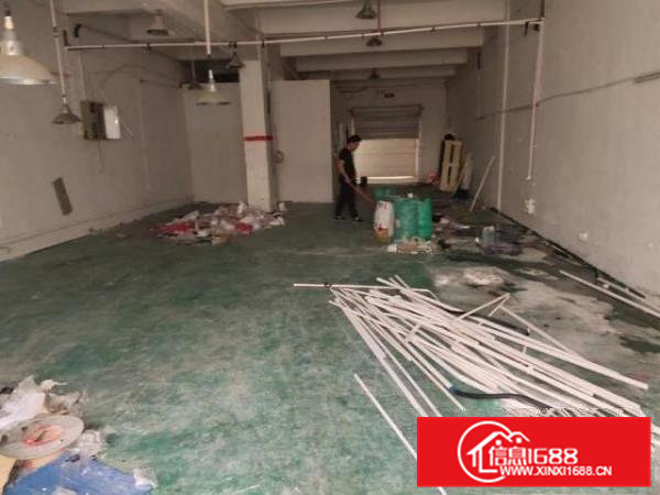 雁田车站附近3楼340平，现成装修