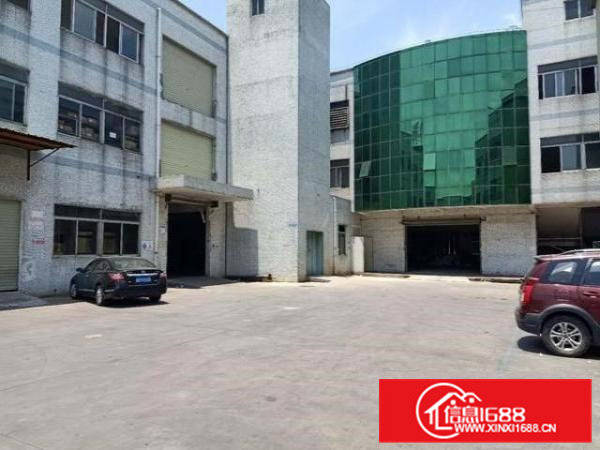 凤岗靠近平湖新空出带装修楼上1300平米带现成水电办公室