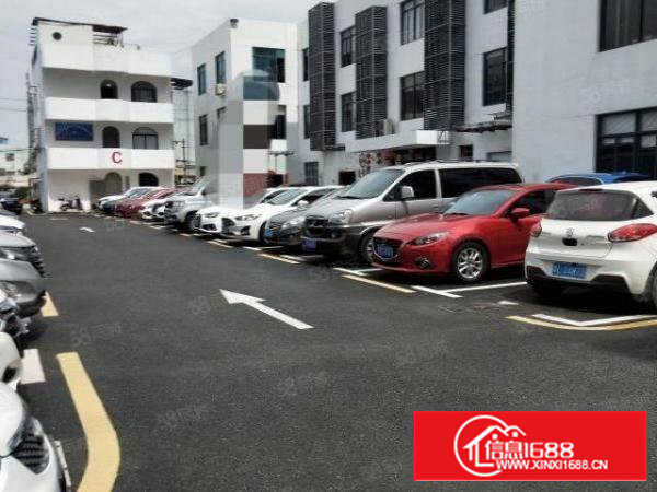 电商产业园100平至400平大小不等招租匀装修到位。免租期长