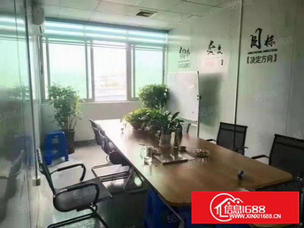 长安涌头海关新出楼上550平带装修厂房出租