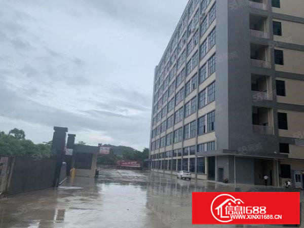 凤岗雁田原房东楼上3600平方带现成装修消防喷淋