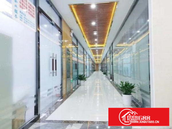 西乡固戍地铁站附近楼上全新精装128平带格间办公室。