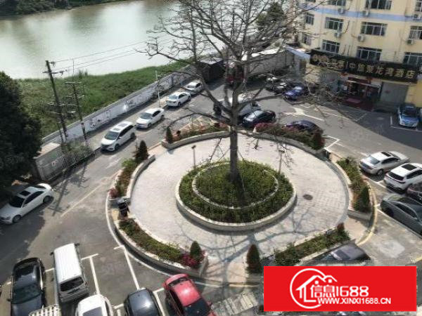 临近罗湖小型电商办公室出租，红本可注册