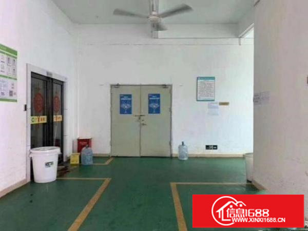 紧邻地铁站，高速路口，周边都是工业区，招工方便，空地面积大，