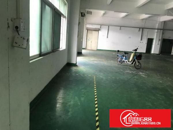 横岗大福新村厂房一楼，滴水5米高，900平方出租