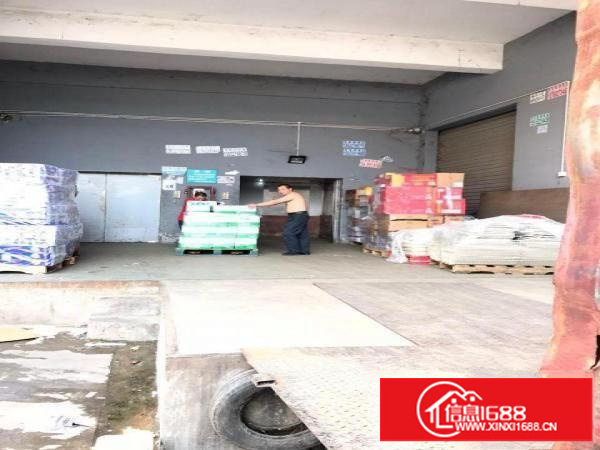 二楼300平米，食品仓，红酒仓库，临近金鹏物流