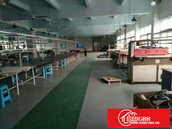 坂田云里智能园三楼1980平米，有装修，水电齐全厂房出租