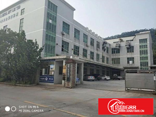 长安宵边振安东路旁现成装修厂房1000平米水电齐全