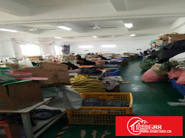 平湖华南城旁楼上带装修标准厂房出租