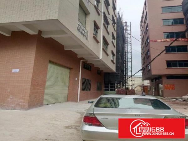 凤凰岗小型加工厂房招租，七层，每层400方