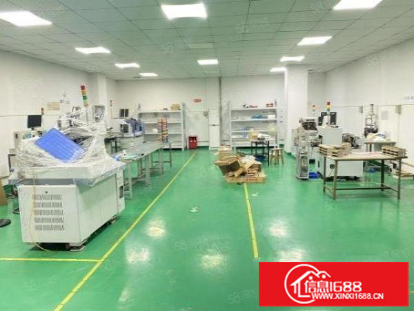 观澜新田创新工业园3楼680平精装修全新车间无转让费