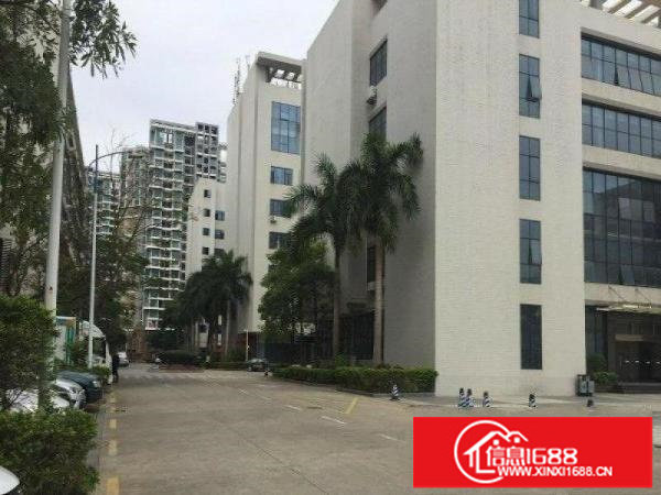 横岗楼上1800平减价出租！可分租600、800、1000