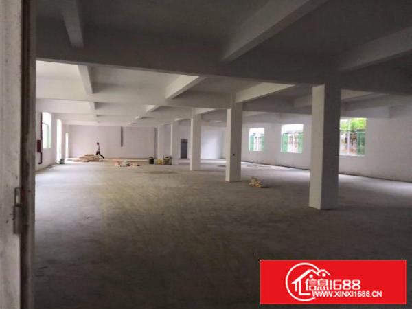 工业区标准厂房一楼800平方米出租