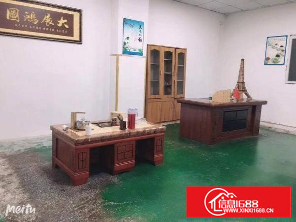 厦岗新出楼上400平方厂房，现成办公室，空地大，4车道直达