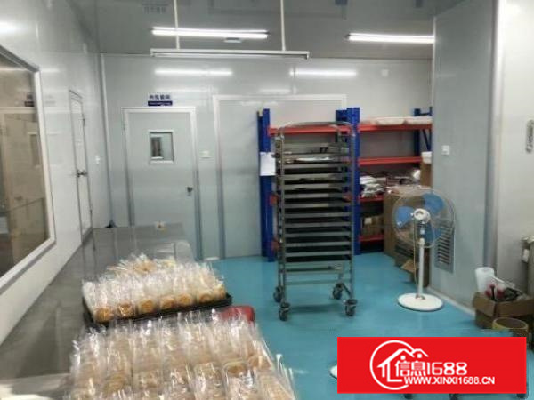 位于佛陈路旁，车间配套食品加工装修，有两吨货梯