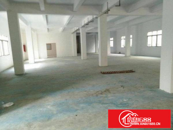 龙岗中心城傍独院厂房1到3楼3300平米有电梯.