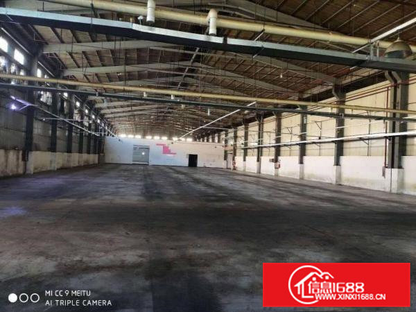 熔喷布机械行业厂房，面积9000方滴水10米电量充足可分租