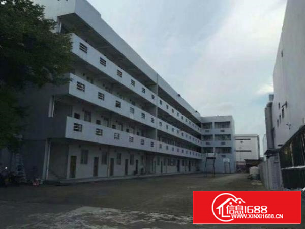 万江标准厂房一楼1000平方，办公室3间，现成水电，宿舍按需