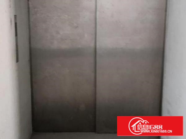 沙井大王山一楼楼上100-200平带装修厂房出租