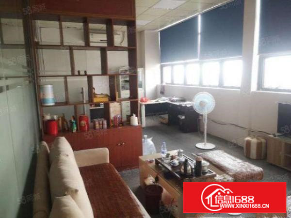 沙井新桥第三工业区高科技园区楼上480平水电齐全。