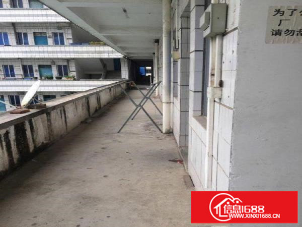 可做仓库，厂房，可分租