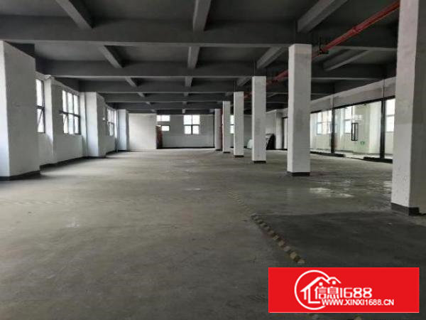 业主直租，石岩宝联创新园轻加工厂房667平招租带货梯免停车费