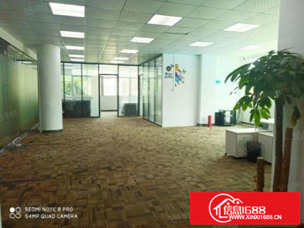 坂田杨美地铁站精装办公室出租，60平起水电空调齐全原房东直租