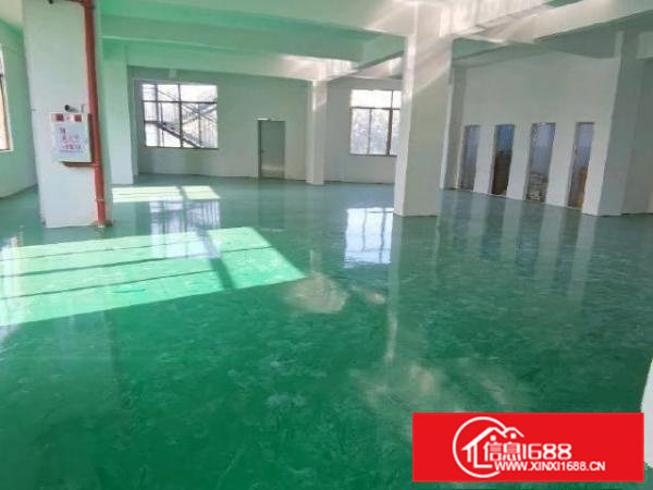 小面积客户的，全新地坪漆办公室，