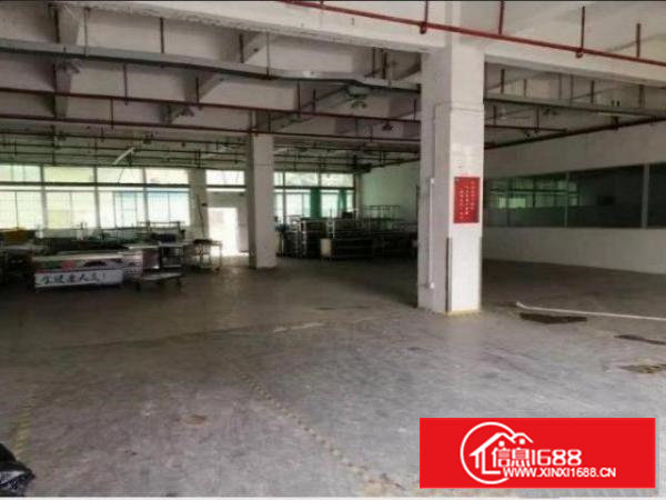 石岩黎光一楼380平方厂房出租，带消防喷淋，适合各种行业