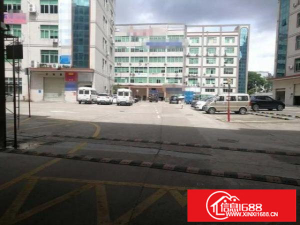 布吉李朗原房东三楼1030平带装修厂房出租