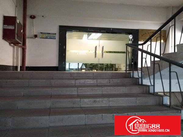 横岗六约圣德堡酒店附近新出二楼280平米厂房出租