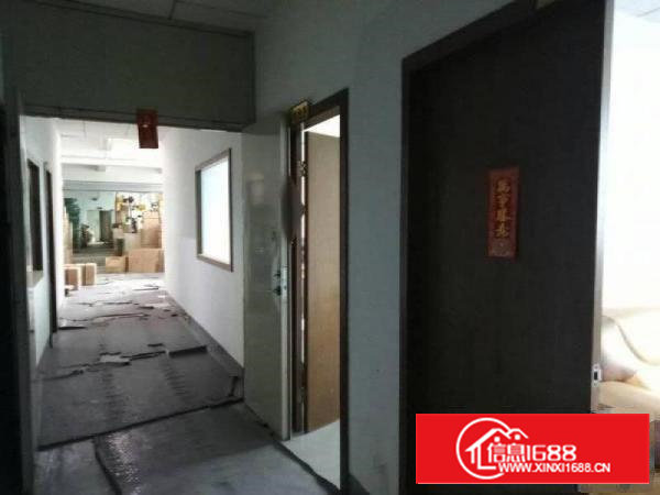 石岩应人石业主直租带装修660平米电子厂房