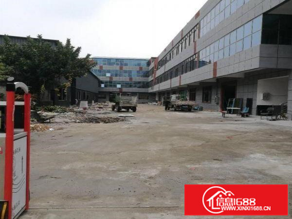 常平镇木伦工业区新出标准独院厂房6800平米带装修，水电齐全